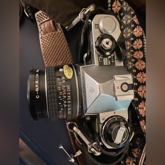 Pentax Cameras, Photo & Video Vintage 35mm Pentax Camera Me With